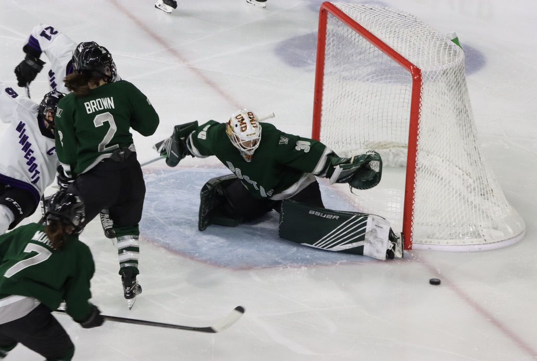 PWHL Boston vs Minnesota on 1/27/2024 at the Tsongas Center